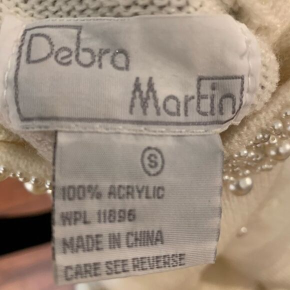 Vintage Pearl Cream Sweater - Picture 4 of 14